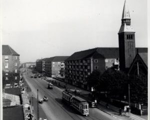 Dato 4 okt 1943 Strandvej ved Sions Kirke med barakkerne til venstre ved Christiansminde Stadsingeniørens fotosamling